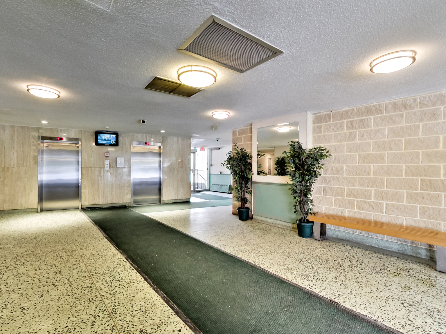 Bathville Towers - Photo 10