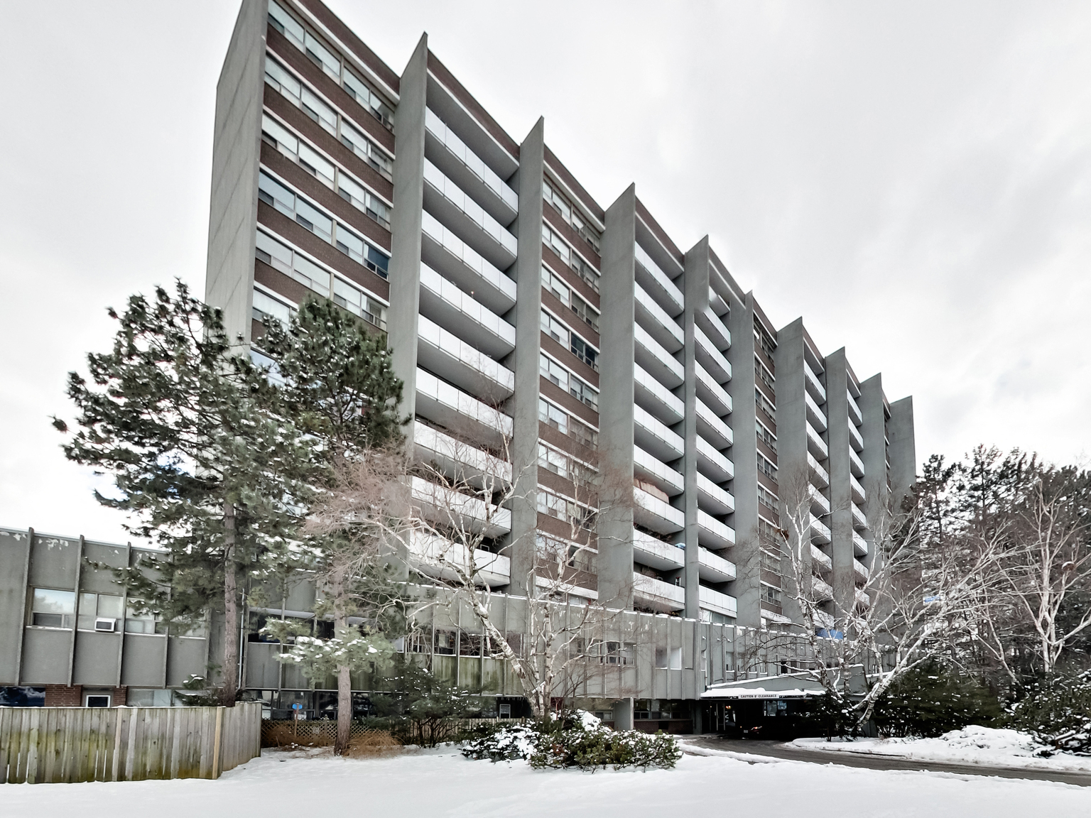 Bathville Towers - Photo 14