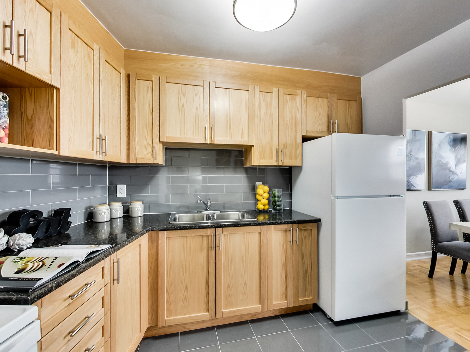 Bathville Towers - Photo 44