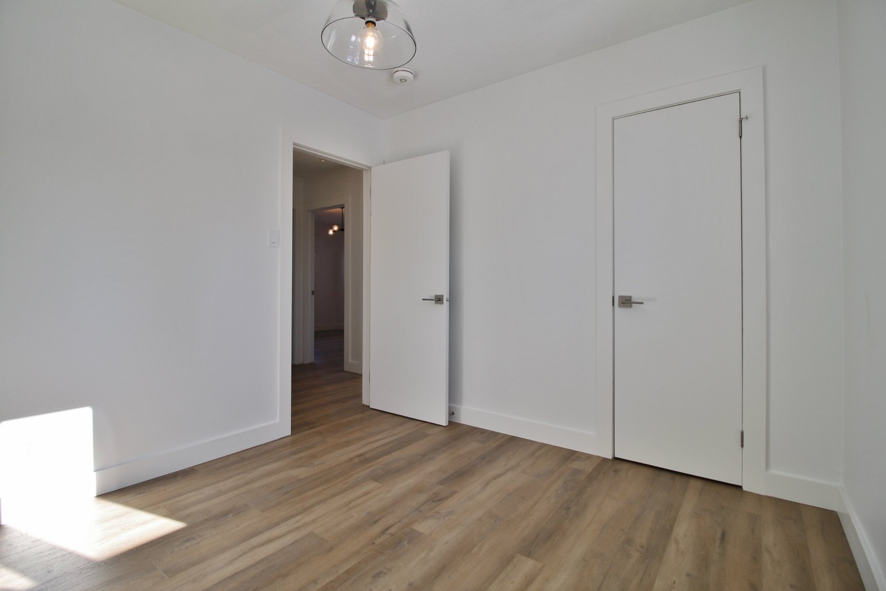 2138 Saunderson Dr - Photo 26