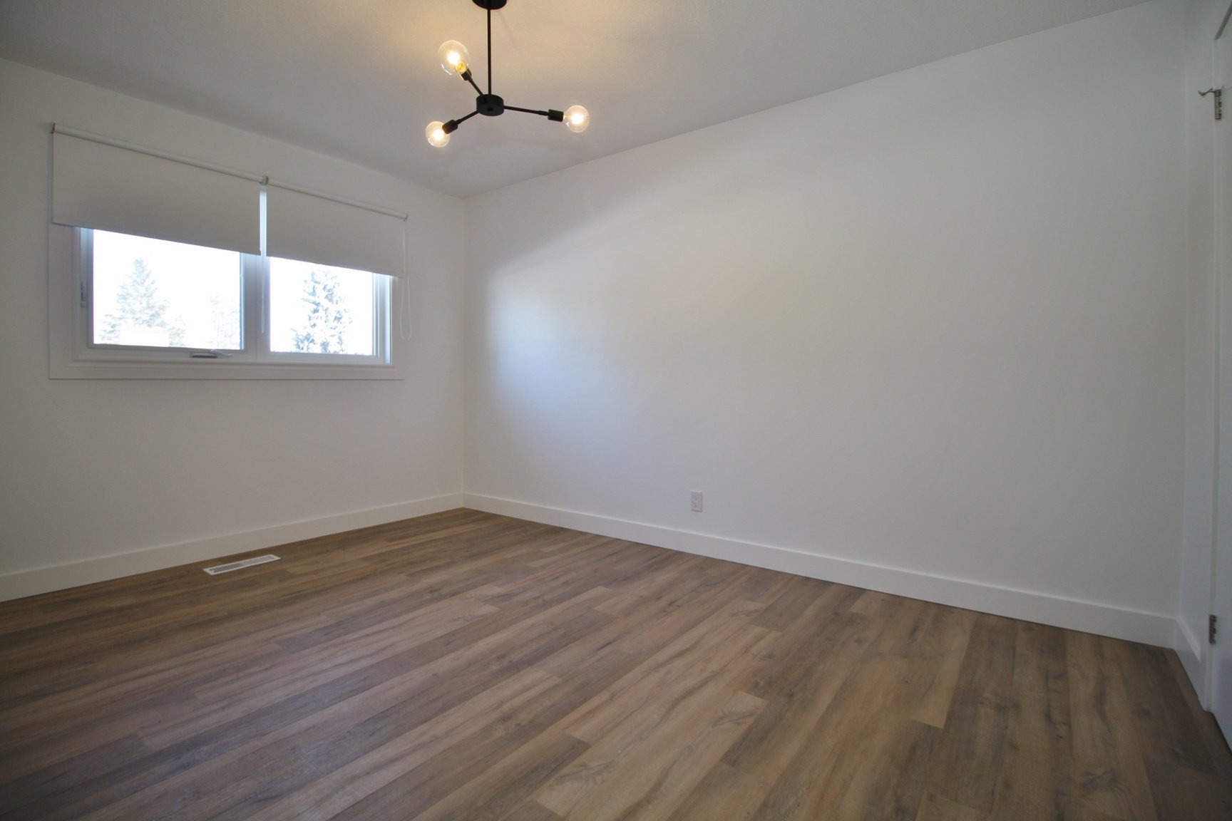 2138 Saunderson Dr - Photo 36