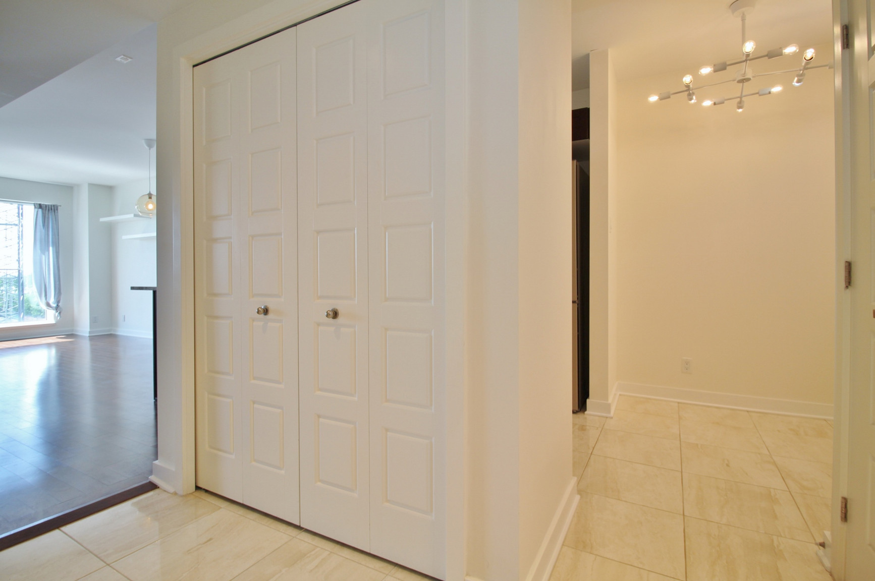 300C Lett St #422 - Photo 4