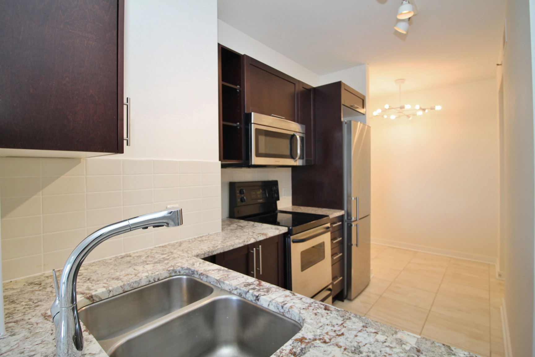 300C Lett St #422 - Photo 16