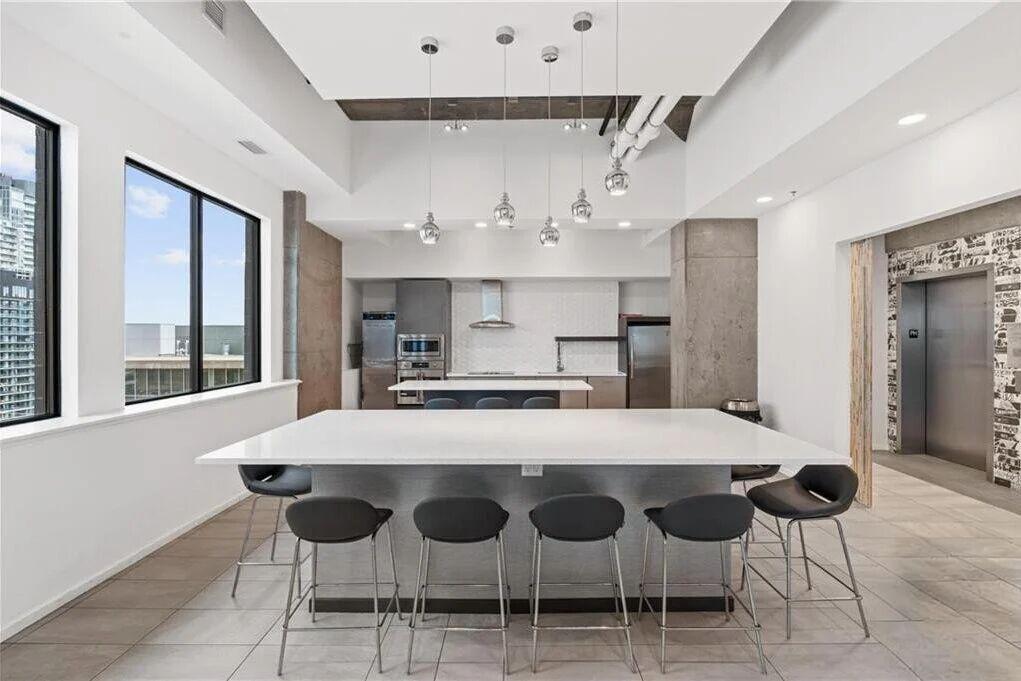 105 Champagne Ave S - Photo 36
