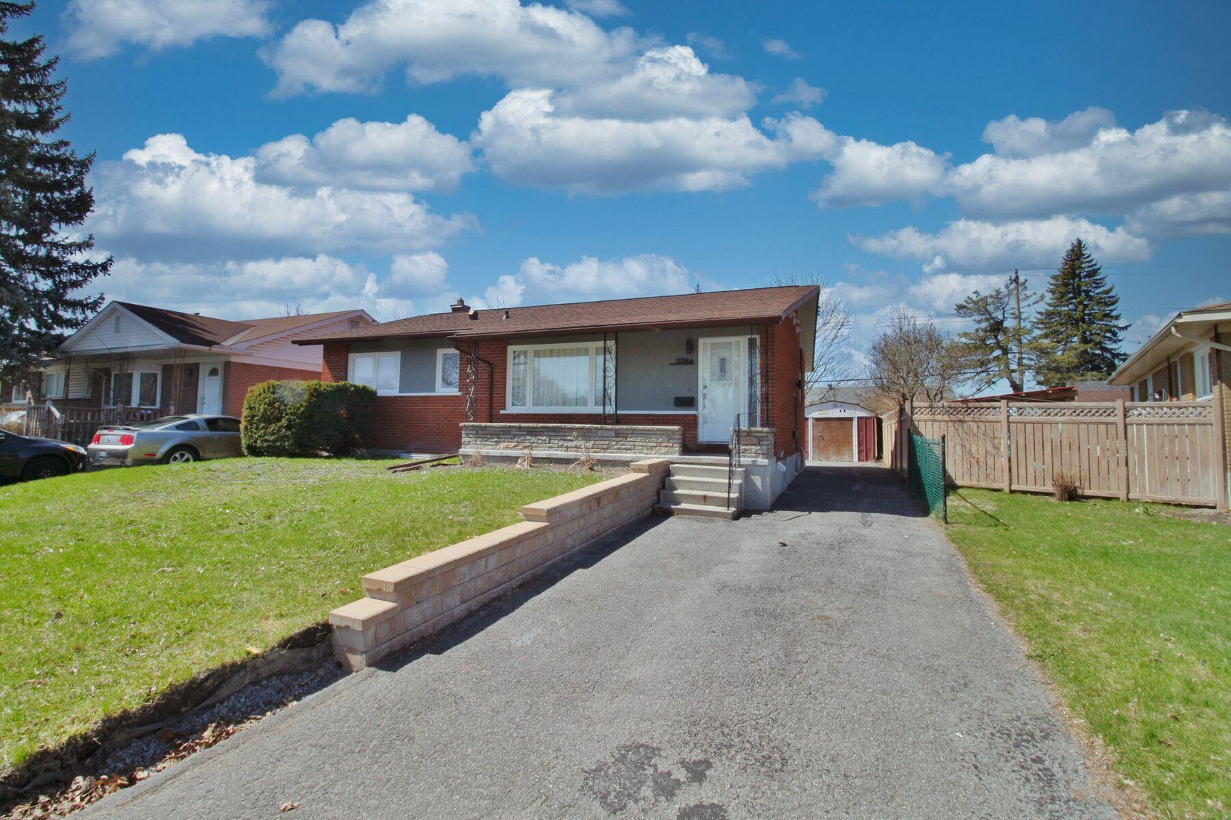 2138 Saunderson Dr - Photo 42