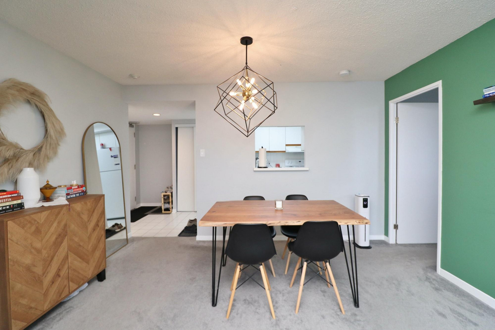 35 Holland Ave #302 - Photo 20