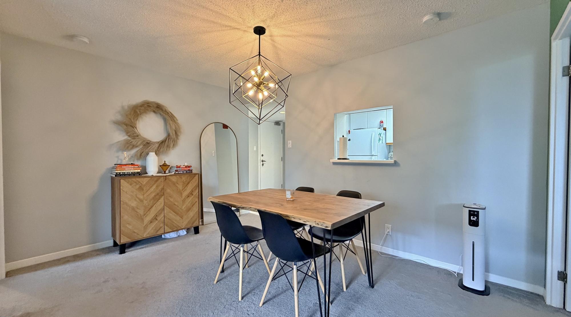 35 Holland Ave #302 - Photo 22