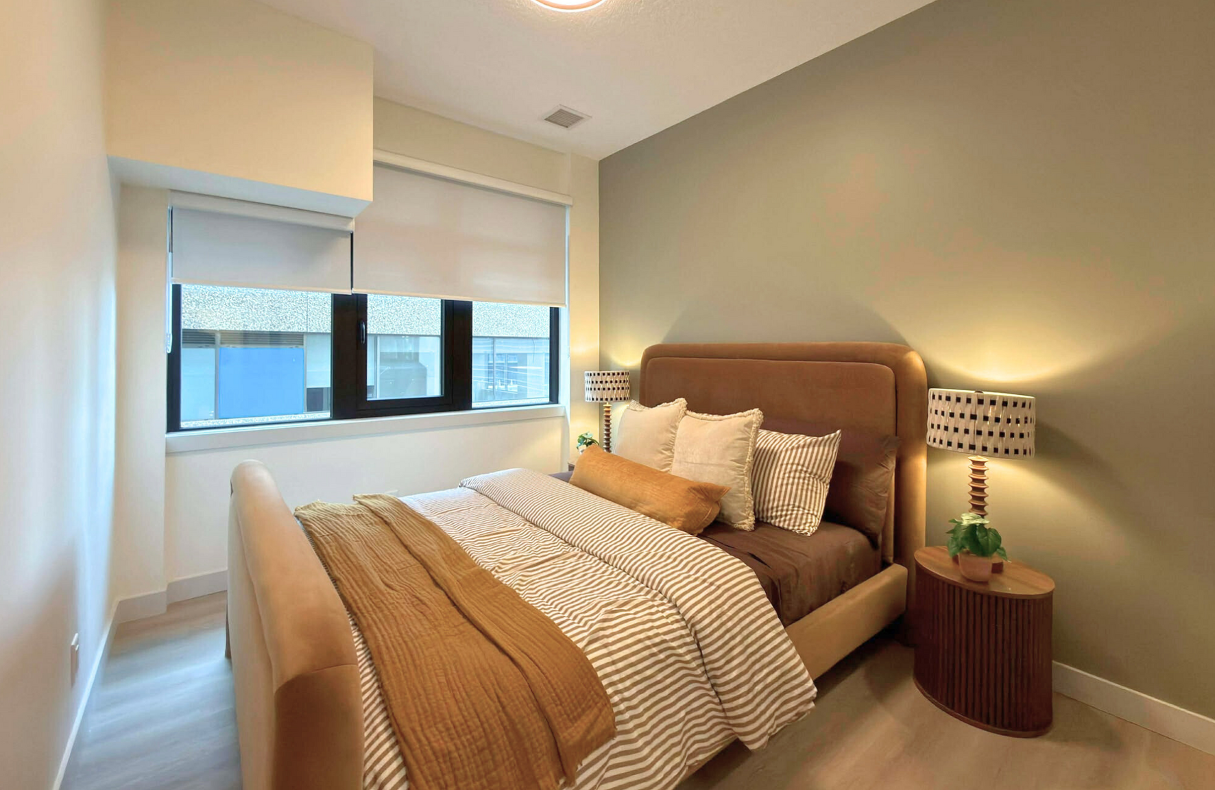 Eau Claire Residences - Photo 29