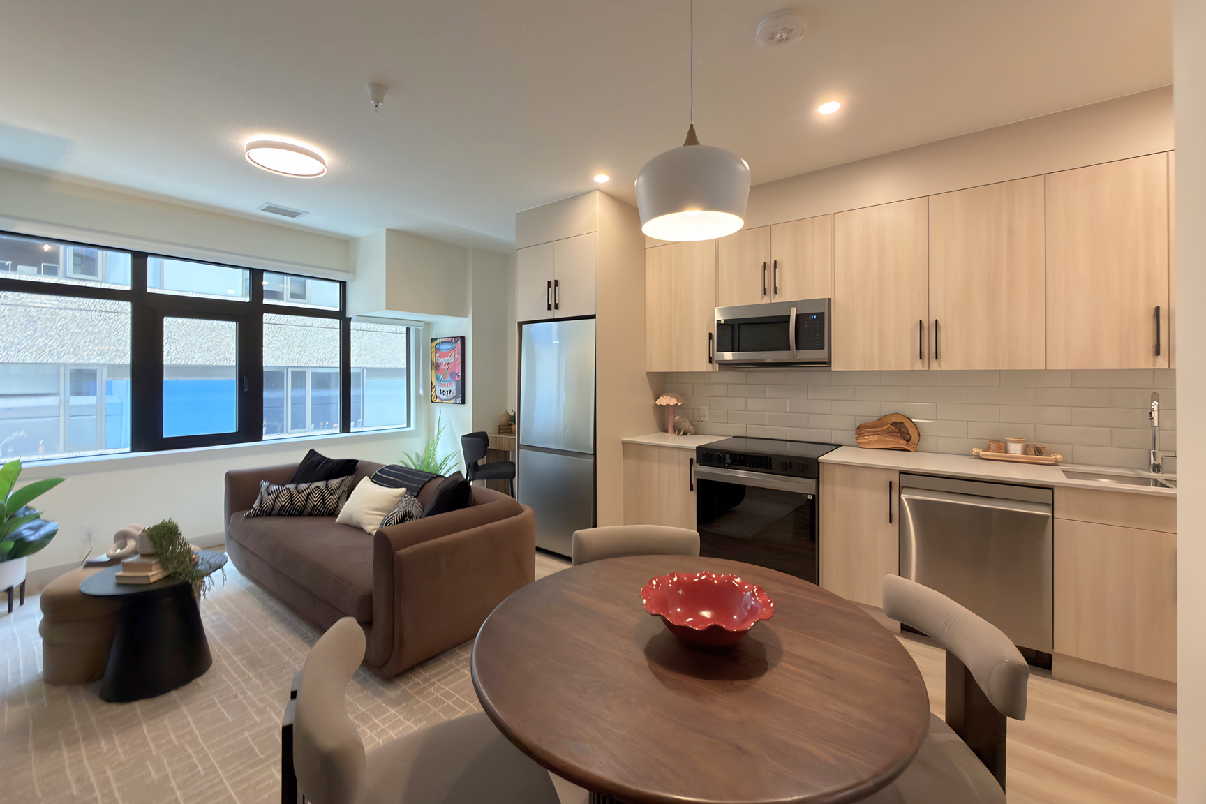 Eau Claire Residences - Photo 2