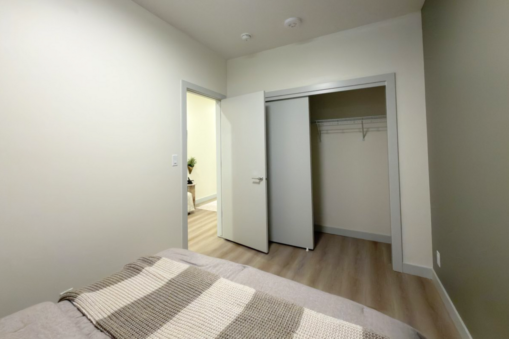Eau Claire Residences - Photo 12