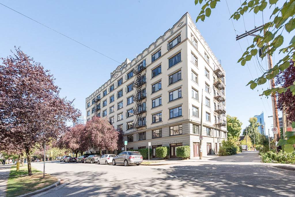 Strathmore Lodge Apartments