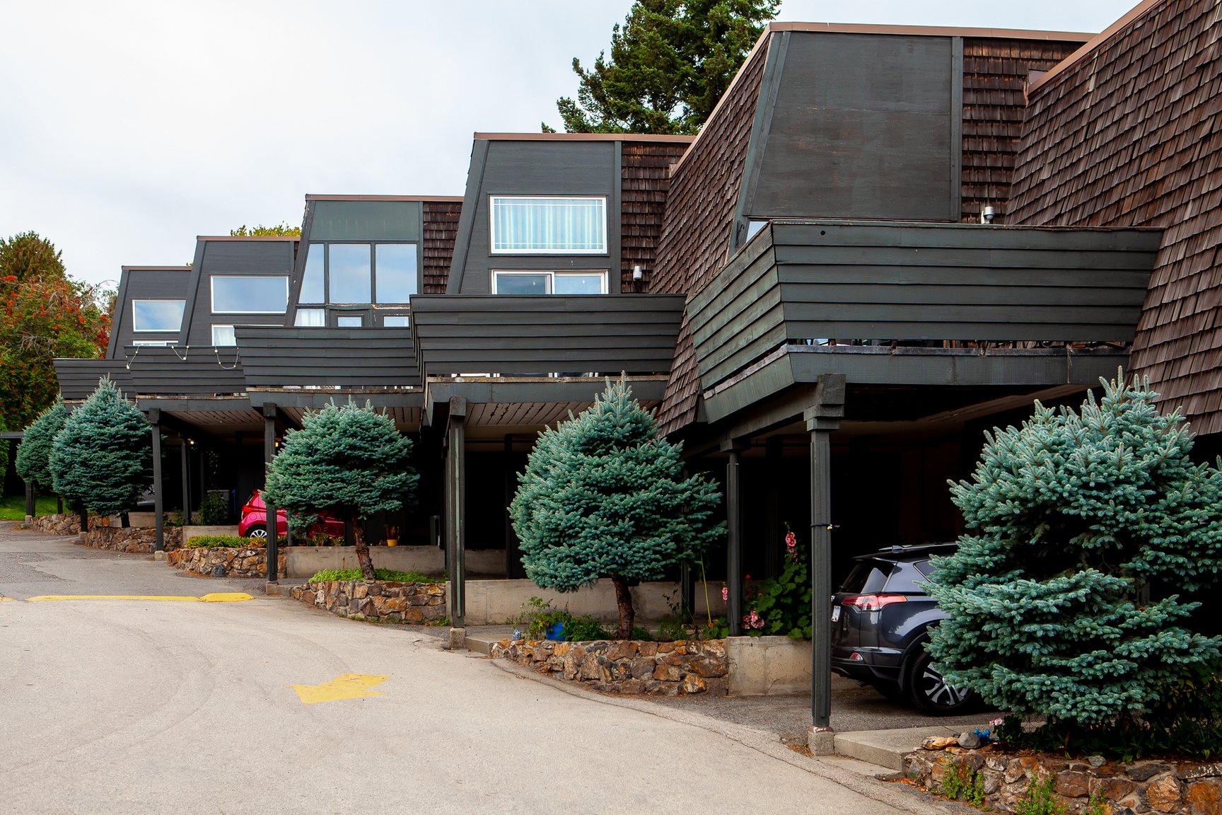 Highland Villas - Photo 2