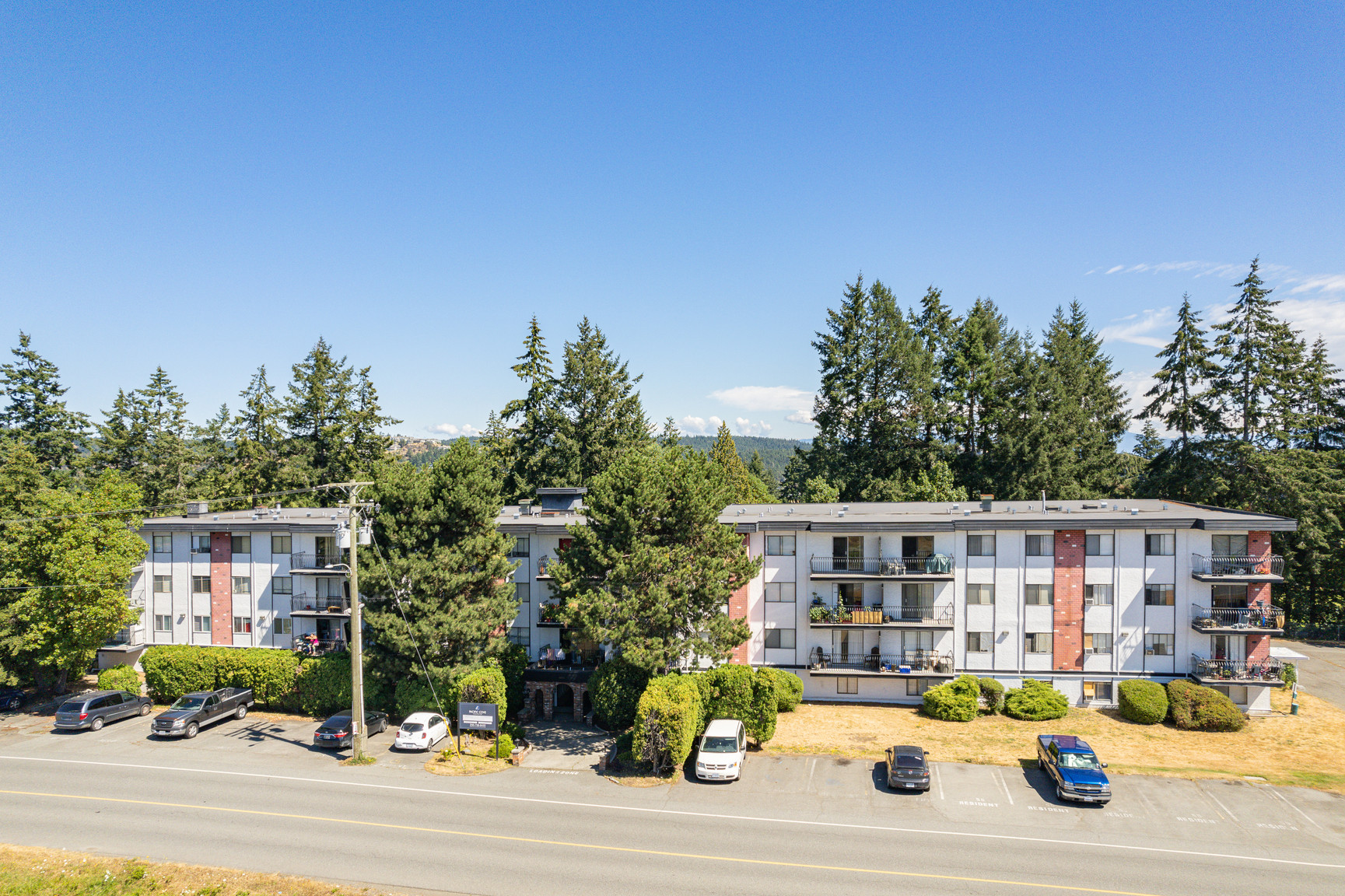 Highland Place Apartments - Photo 13