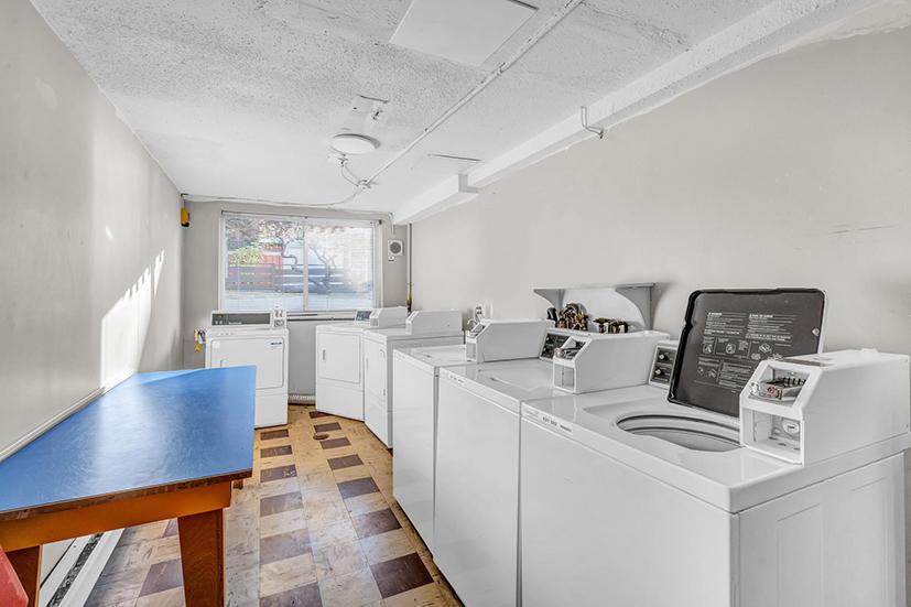 2320 Woodland Drive - Photo 3