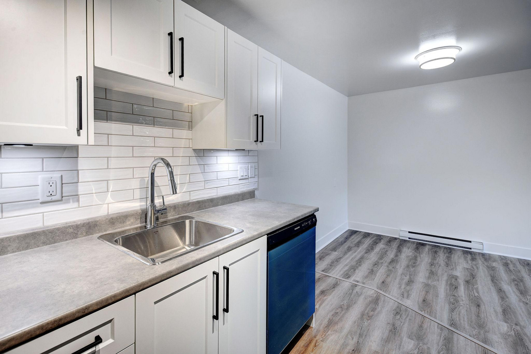 Quadra Village Apartments