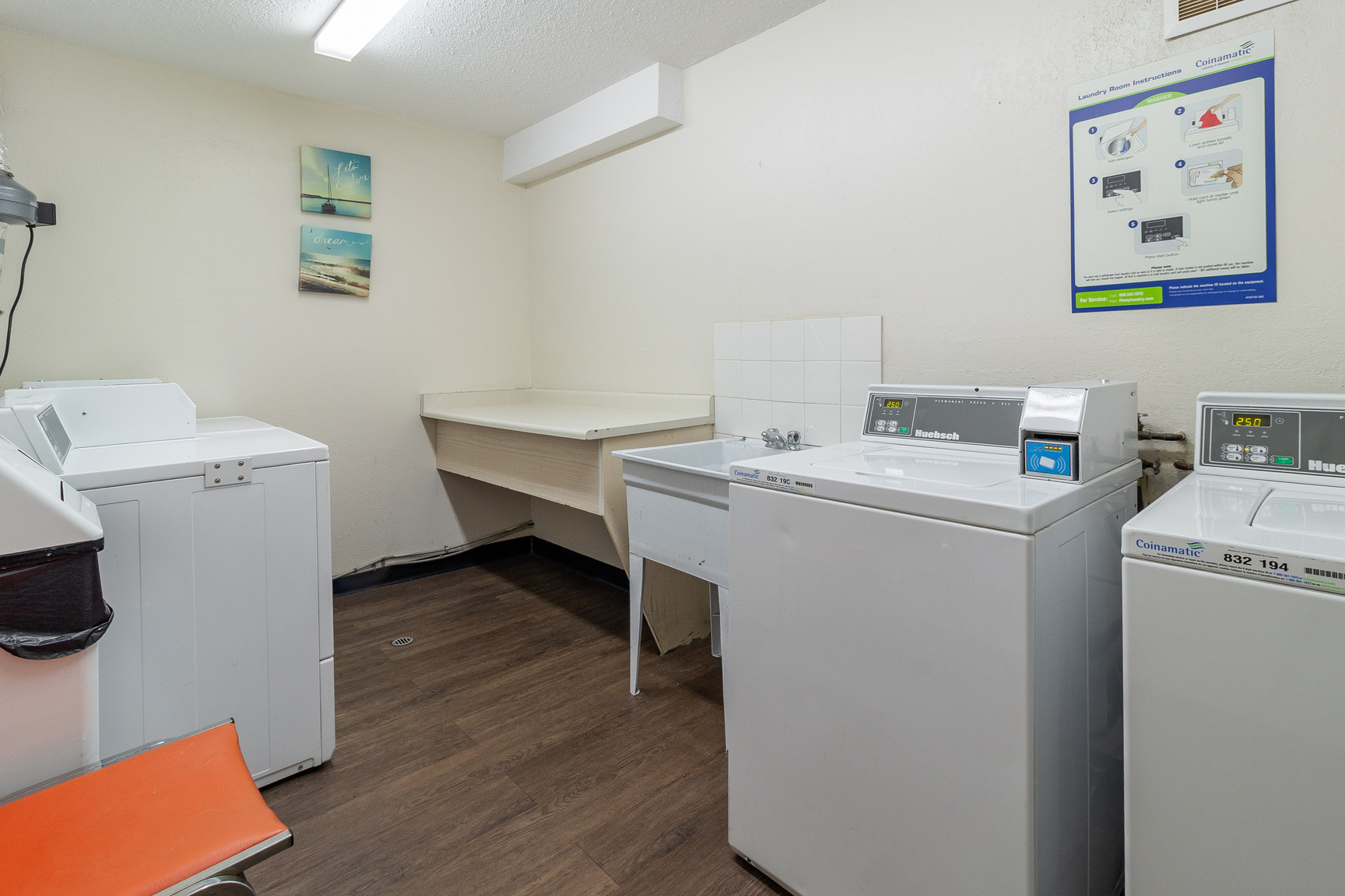 Tiffany Gardens Apartments - Photo 12