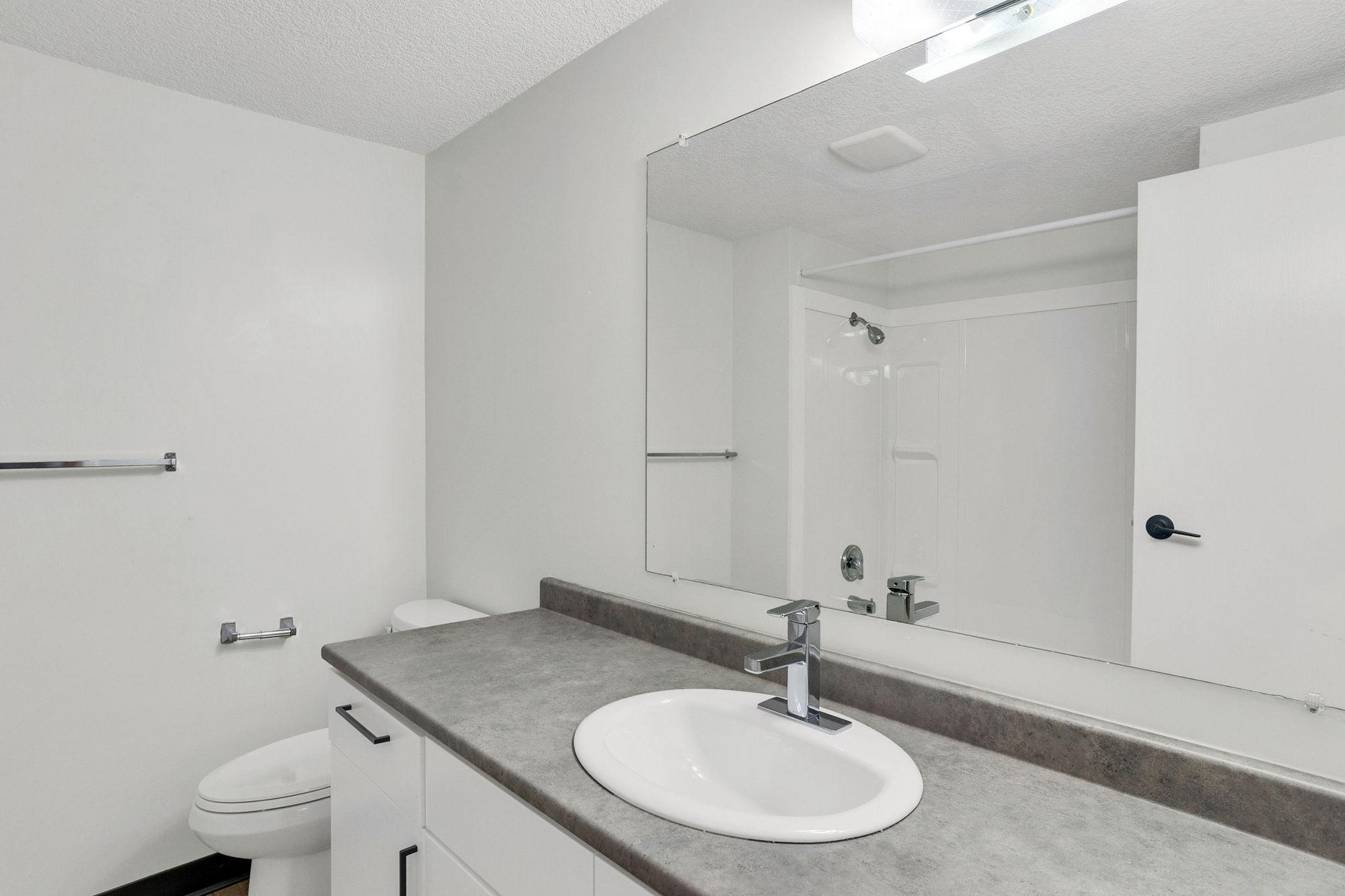Cypress Glen Apartments - Photo 14