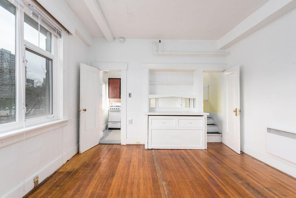 Strathmore Lodge Apartments - Photo 3