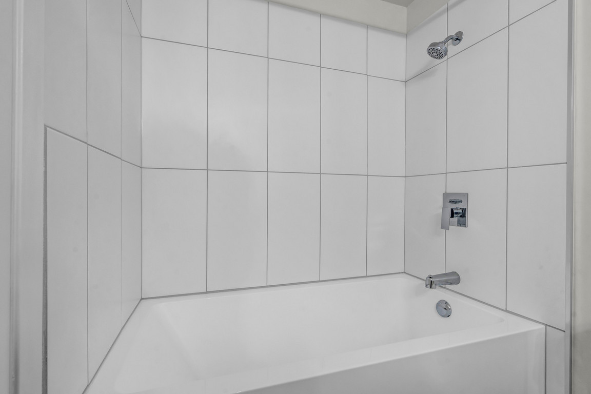 Cloverdale Apartments