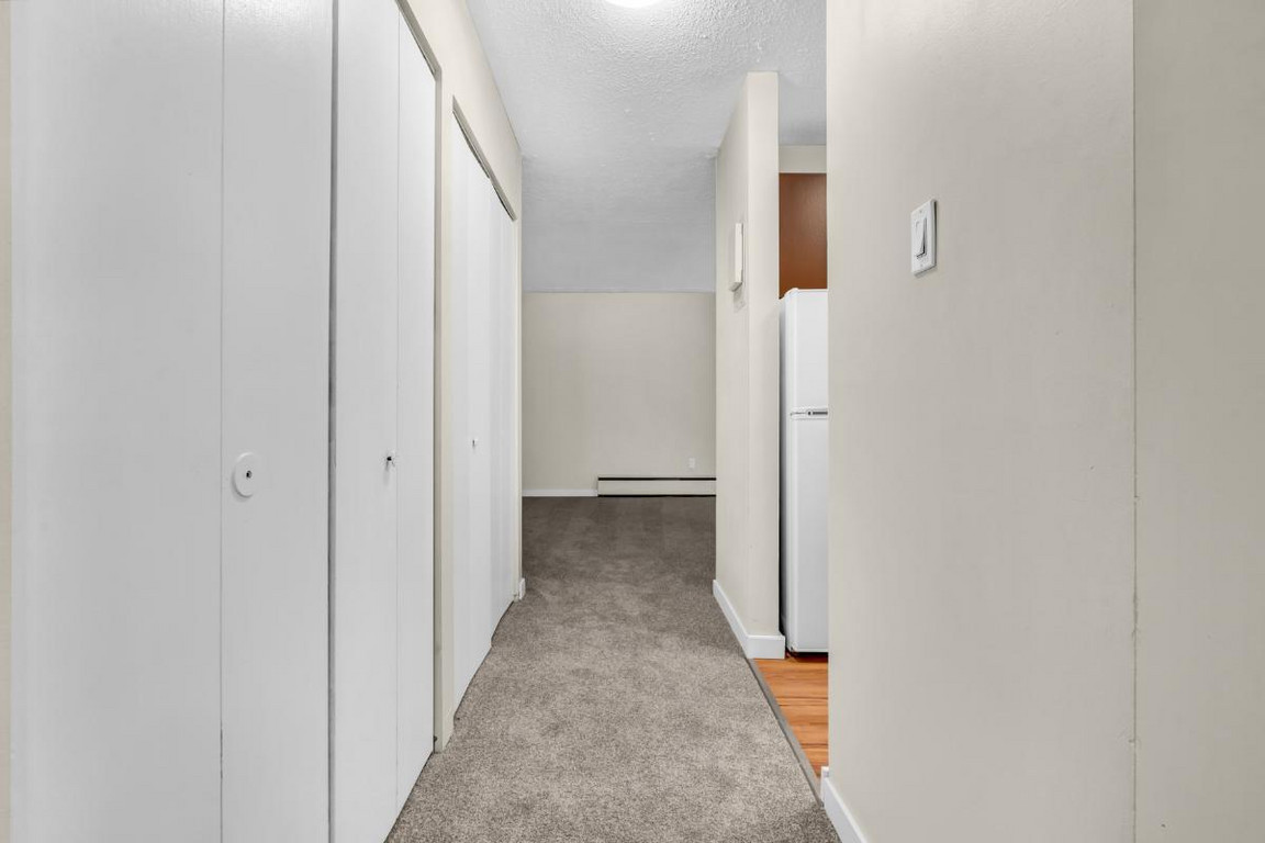 Maple Manor Apartments