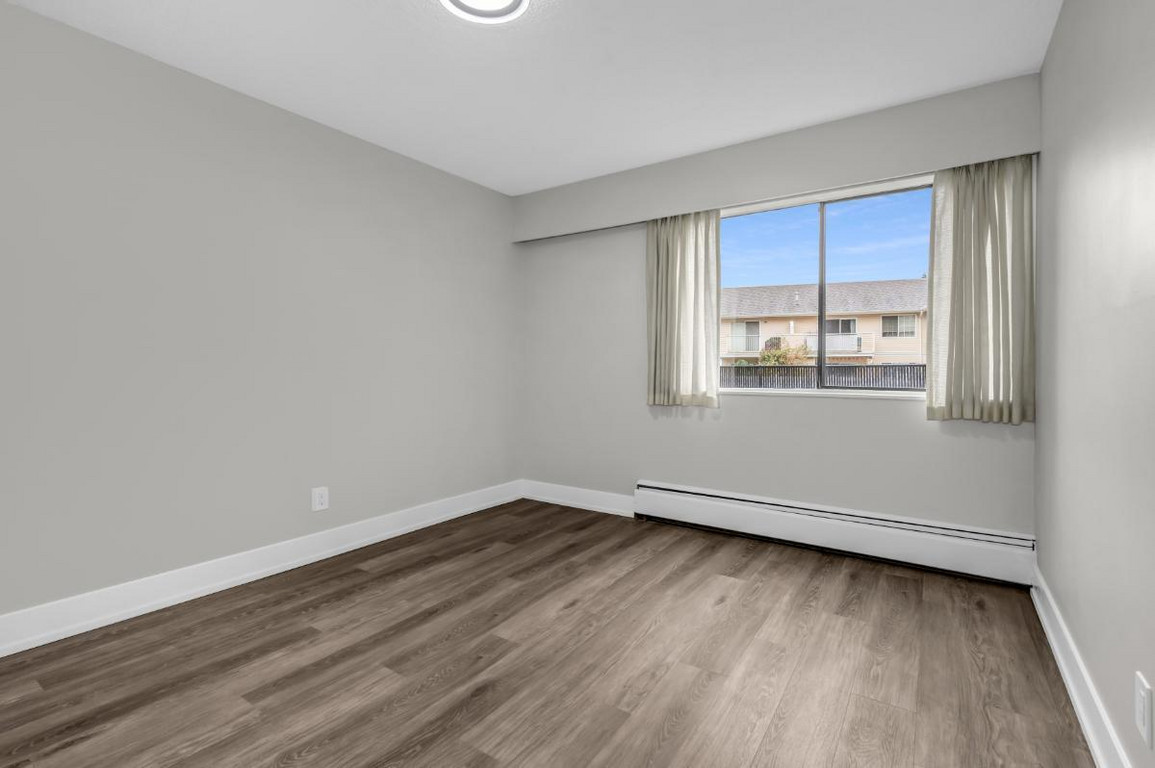 Maple Manor Apartments