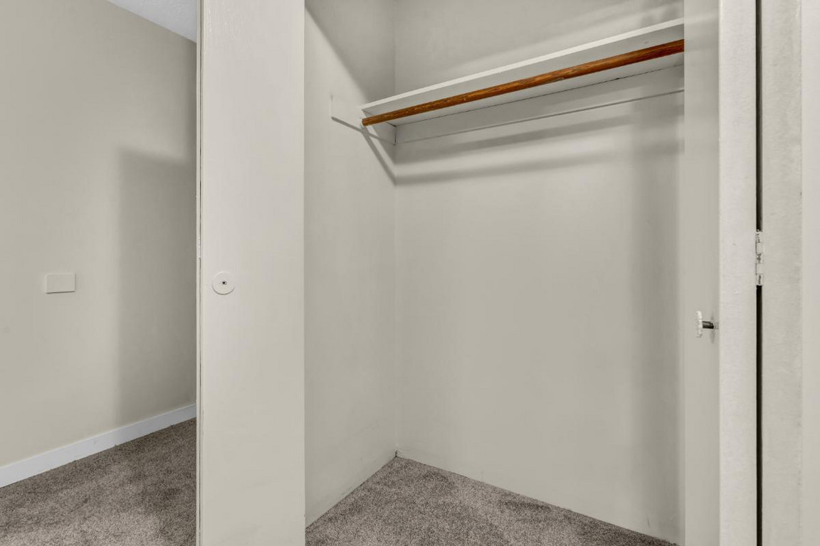 Maple Manor Apartments