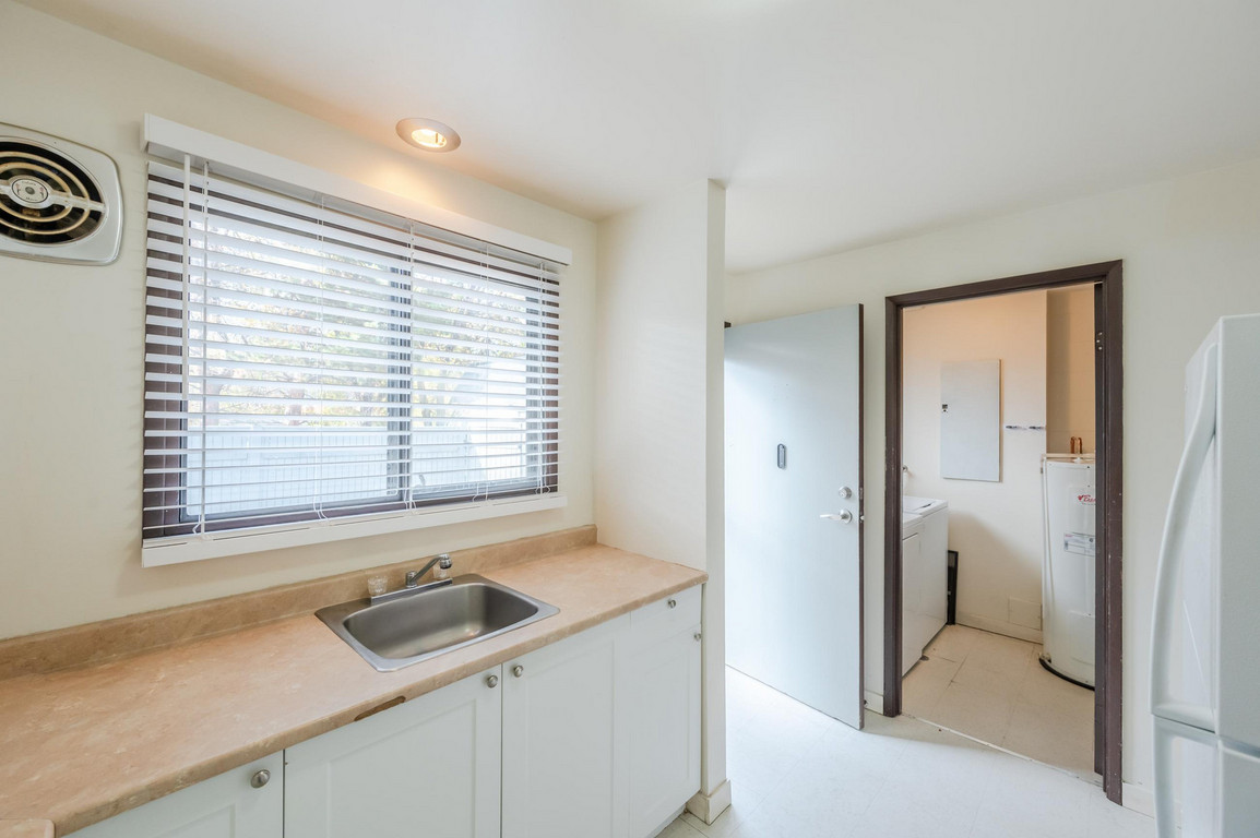 Ellis Creek Townhouses