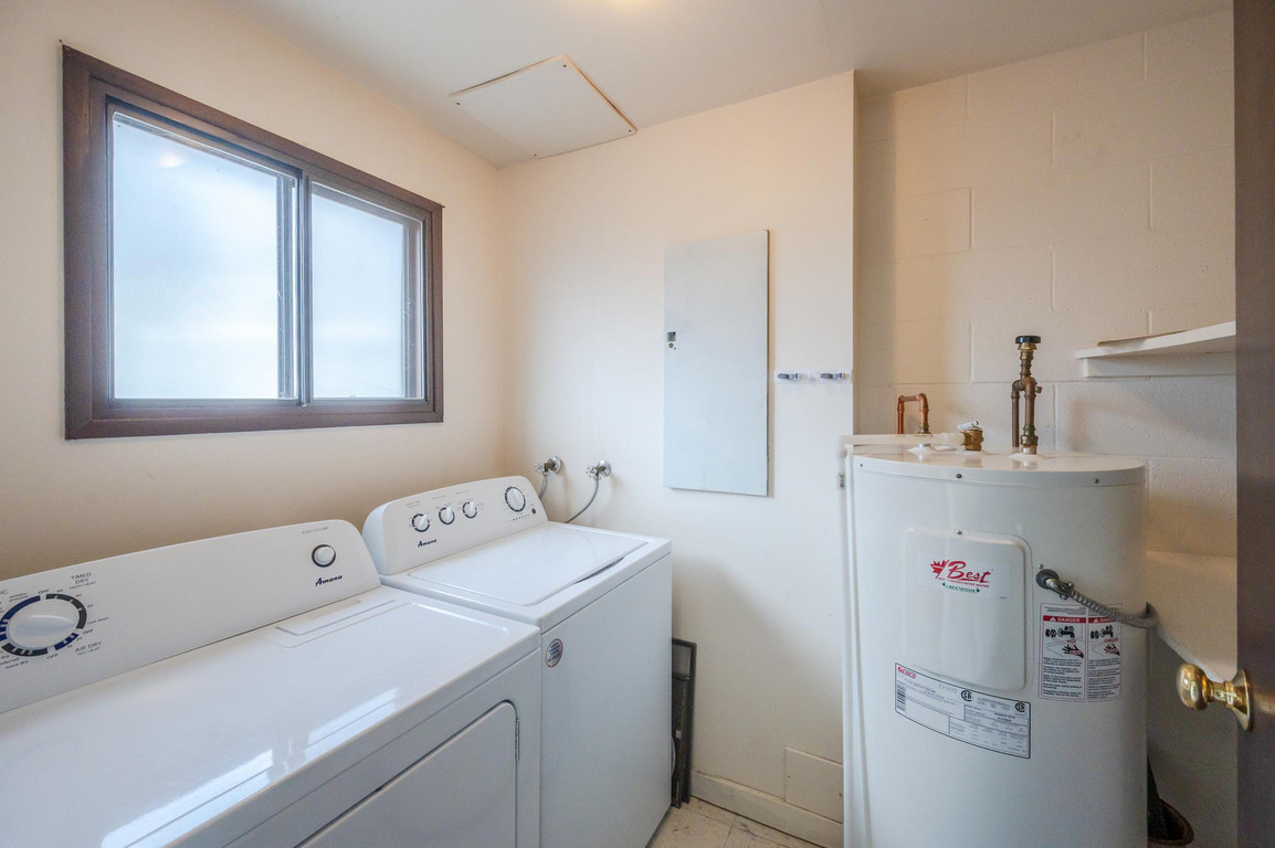 Ellis Creek Townhouses