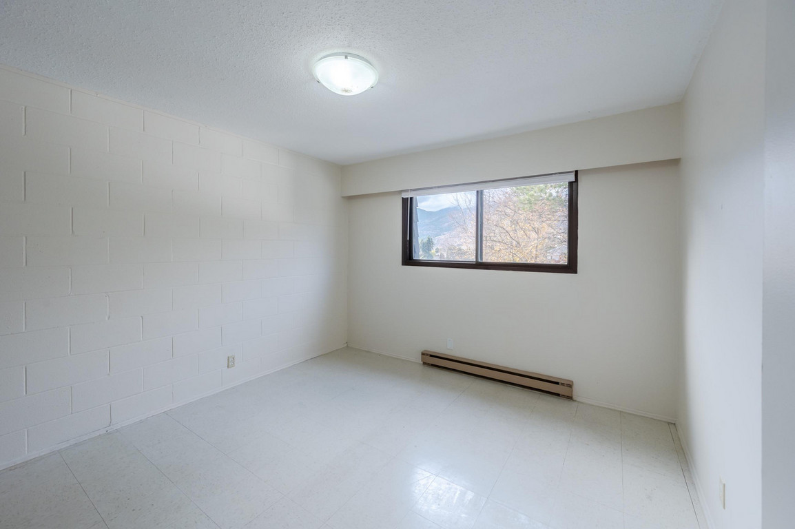 Ellis Creek Townhouses