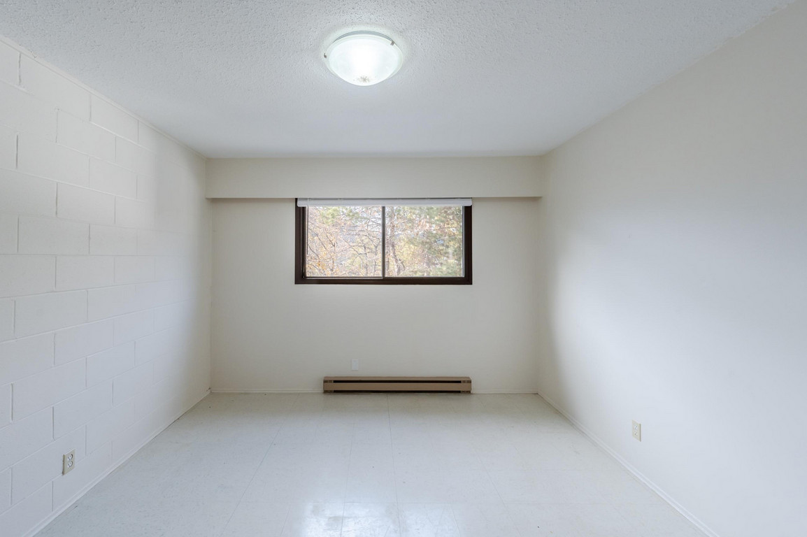 Ellis Creek Townhouses