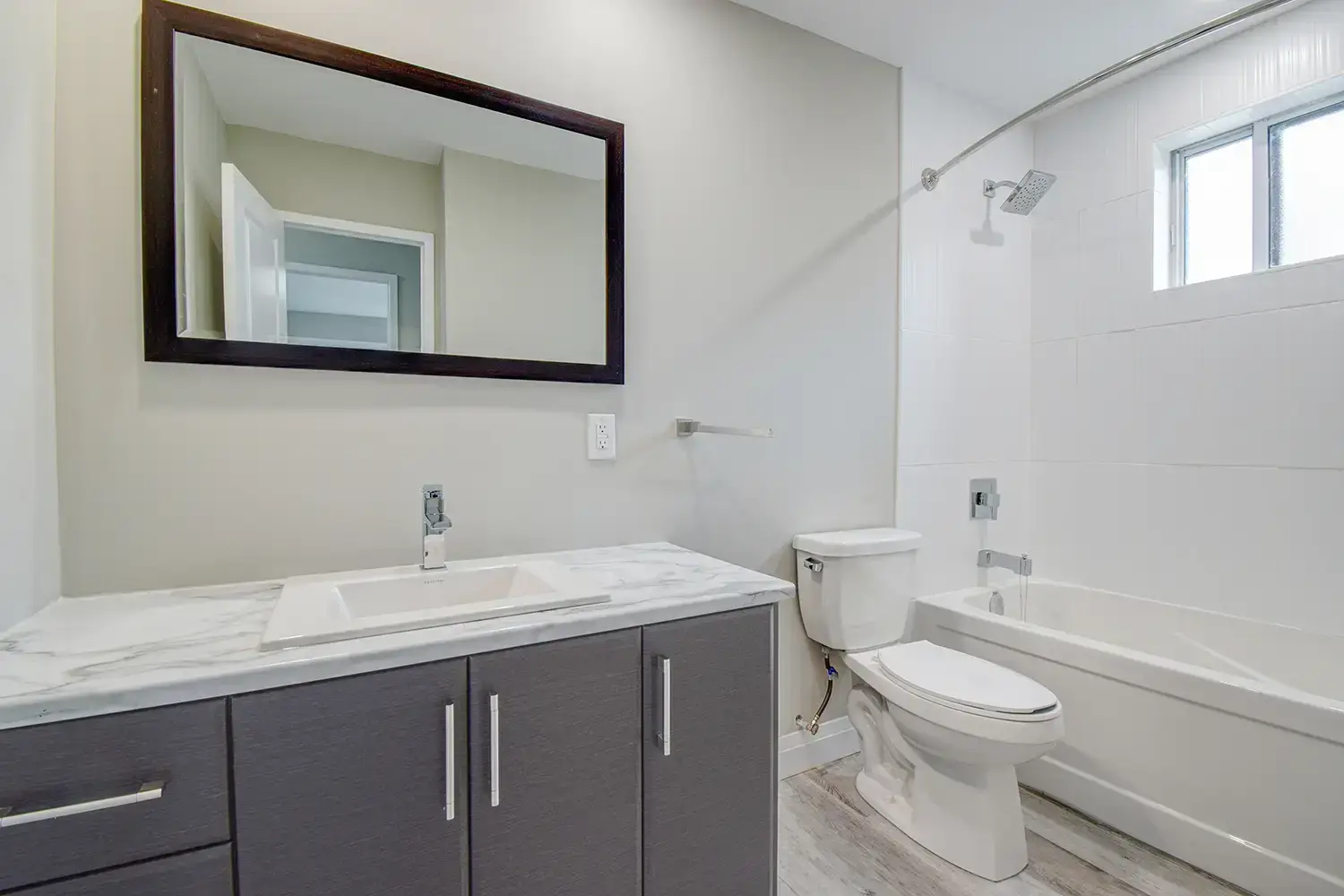 45 Paisley Blvd W - Photo 21