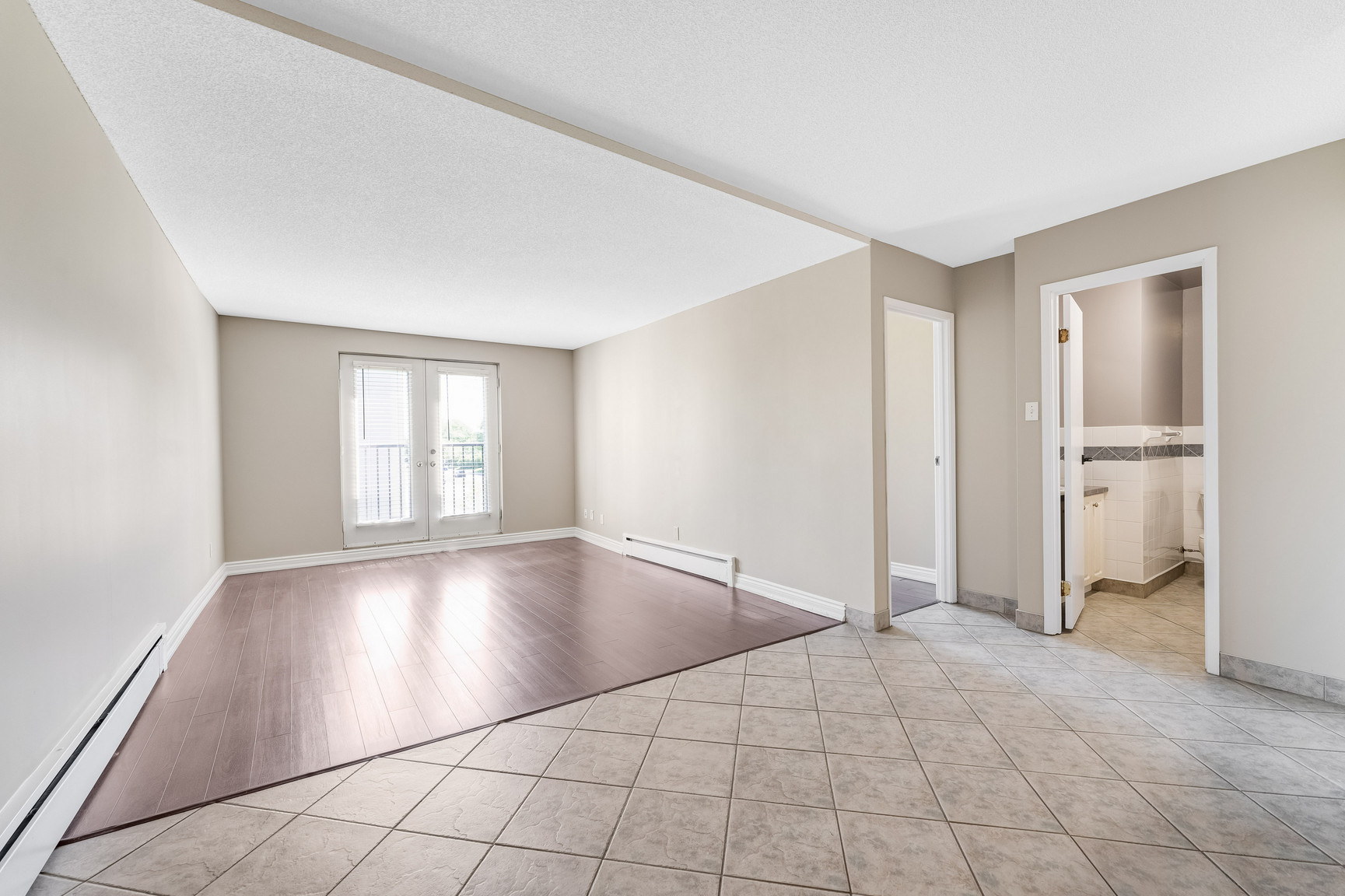 Baseline Court - Photo 35