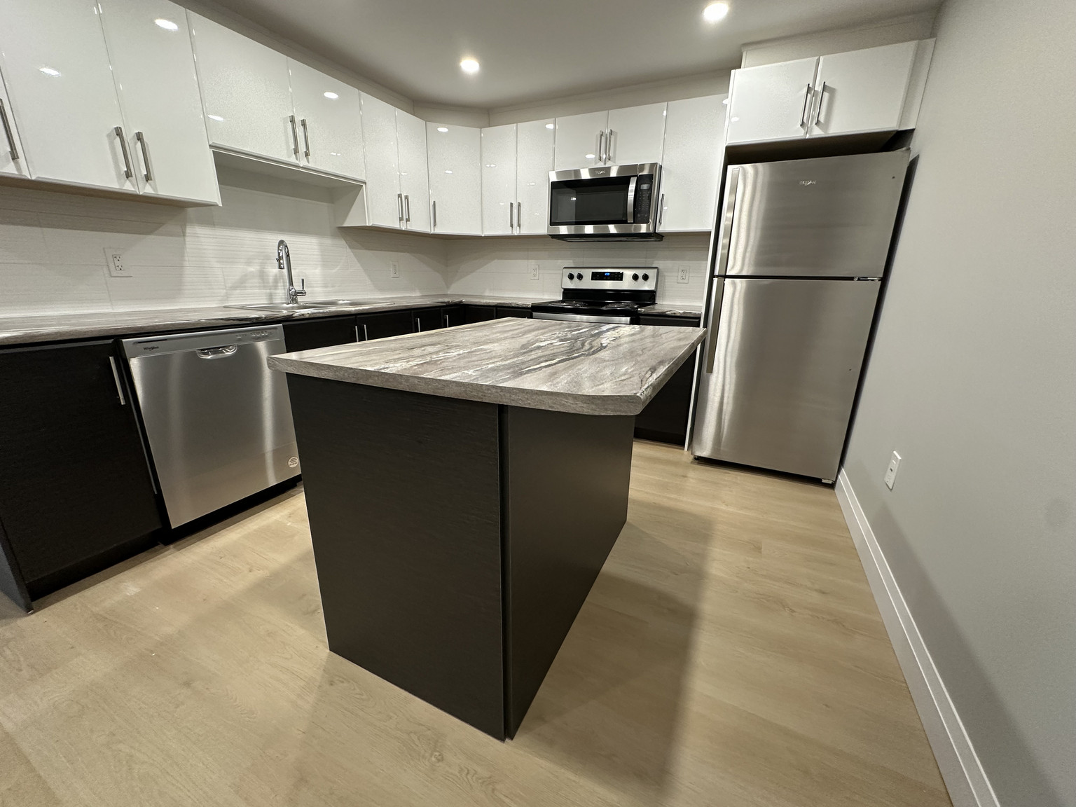 258 West St. - Photo 2