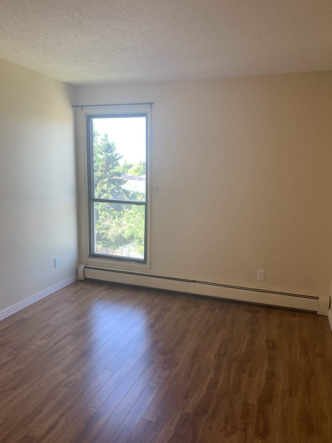 Lakewood Apartments - Photo 12