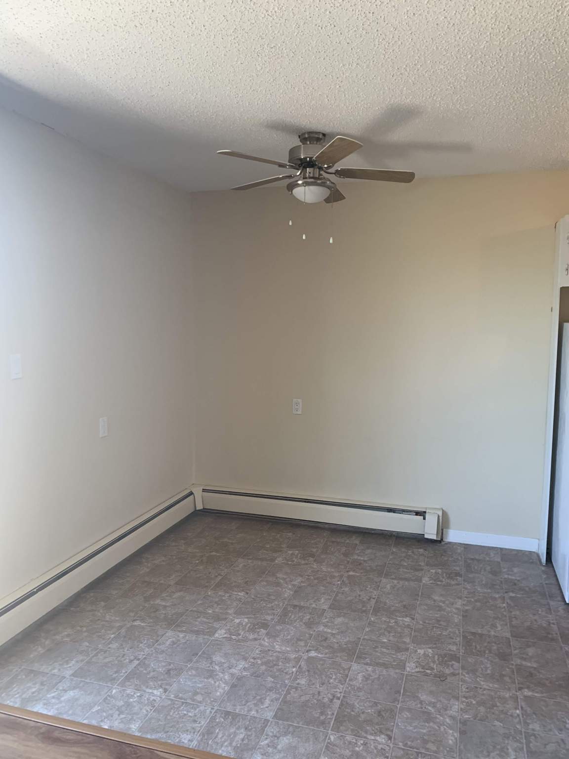 Lakewood Apartments - Photo 8