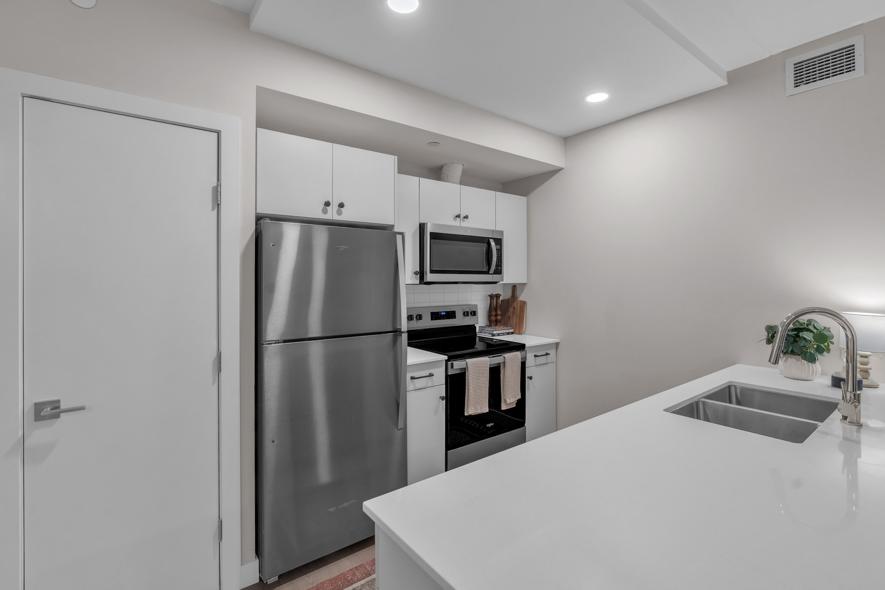939 Chancellor Drive - Photo 41