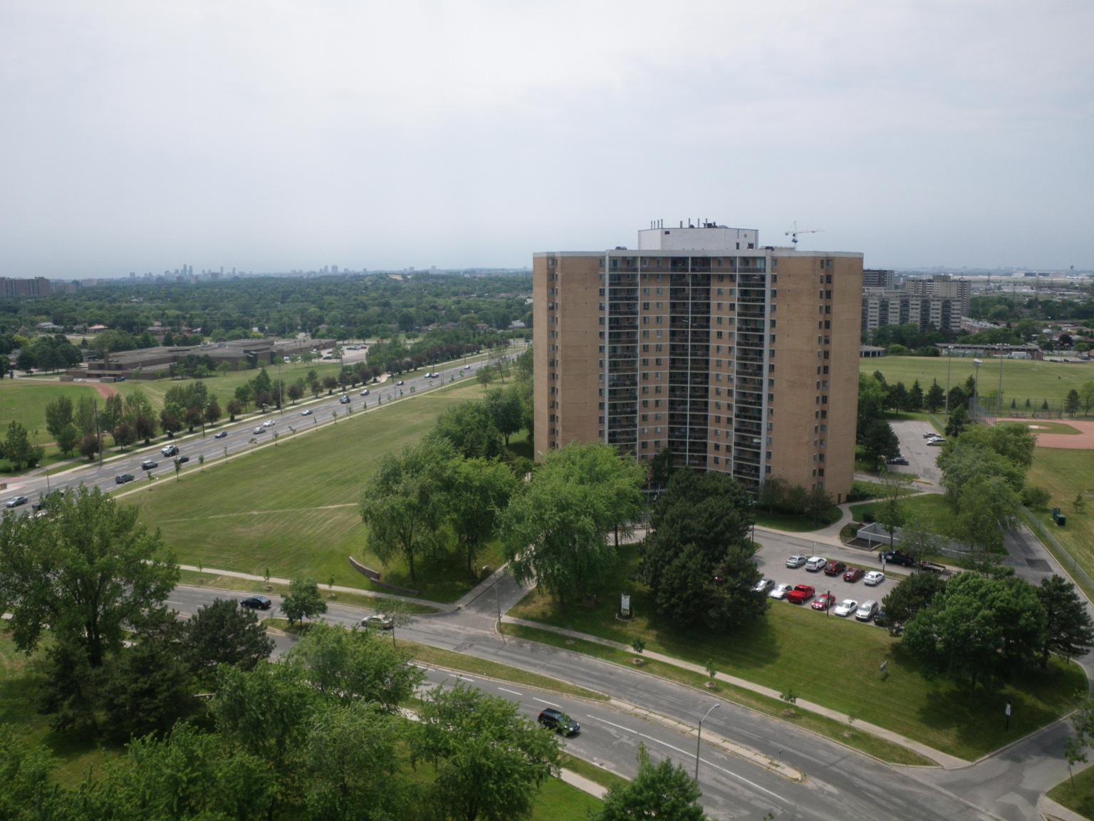 63, 73 & 120 Widdicombe Hill Blvd. - Photo 14