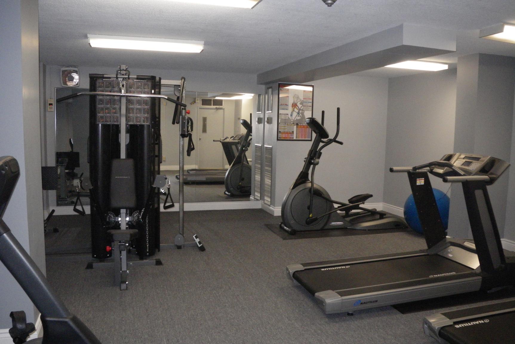 63, 73 & 120 Widdicombe Hill Blvd. - Photo 11