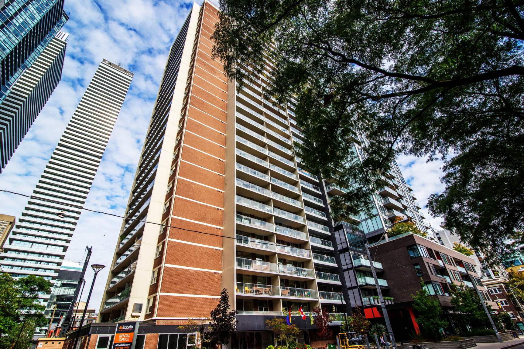 66 Isabella Street - Photo 3