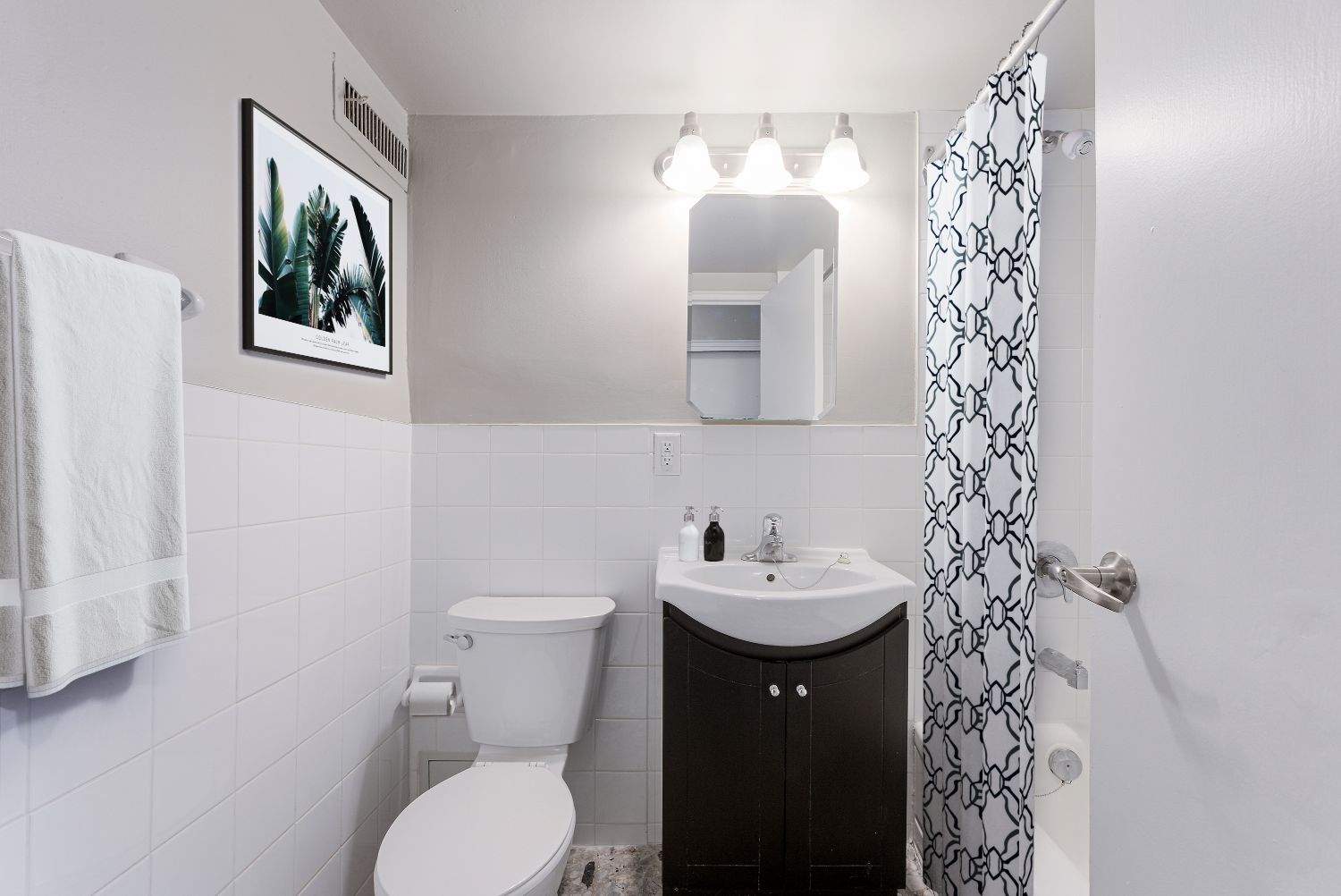 100 Roehampton Avenue - Photo 13