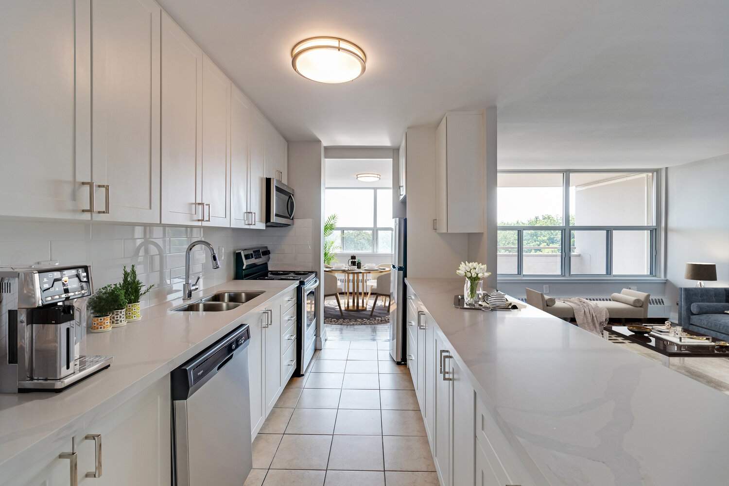 53 Thorncliffe Park Drive - Photo 7
