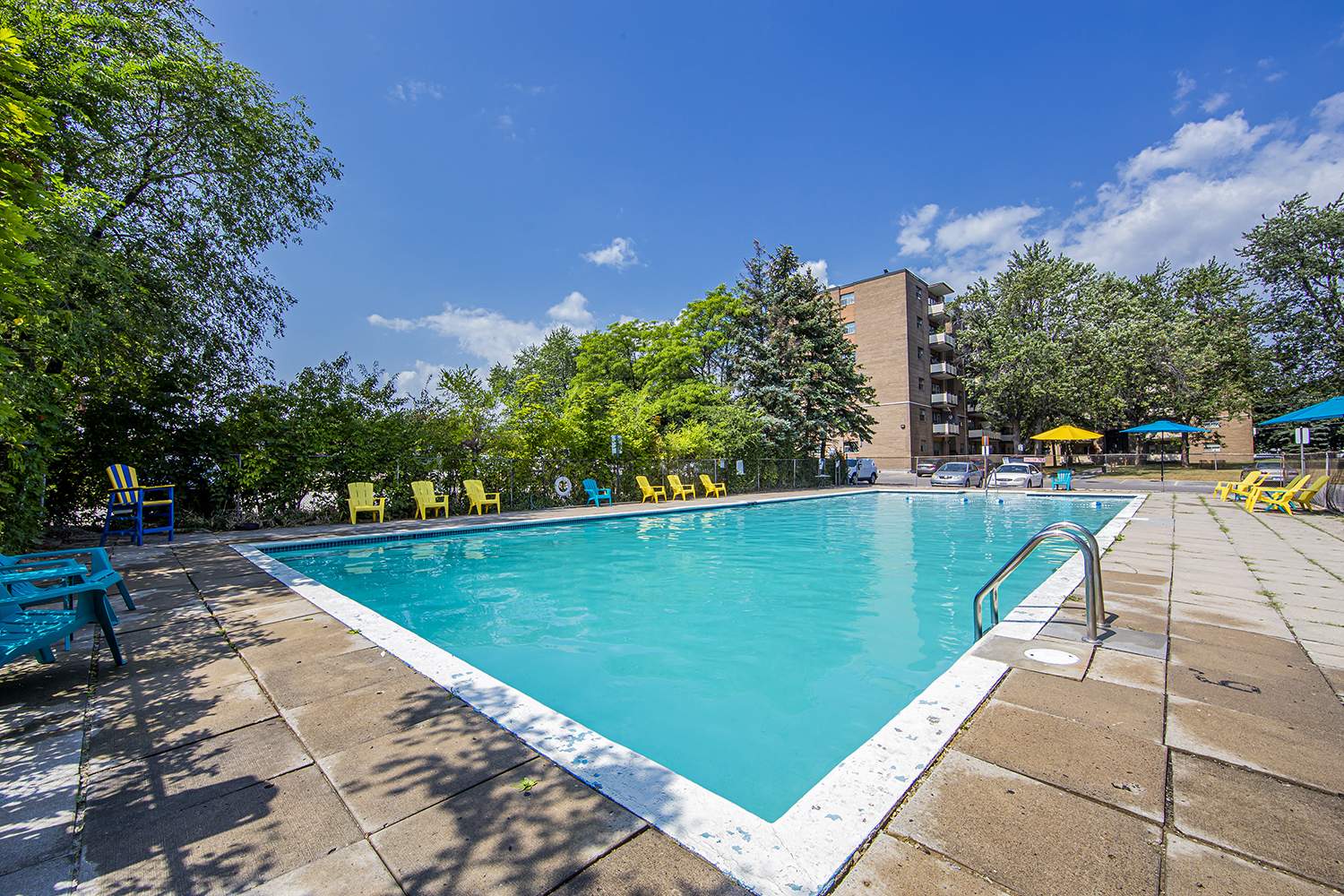 121, 131 Minerva Avenue, 3744 St. Clair Ave. E. - Photo 18