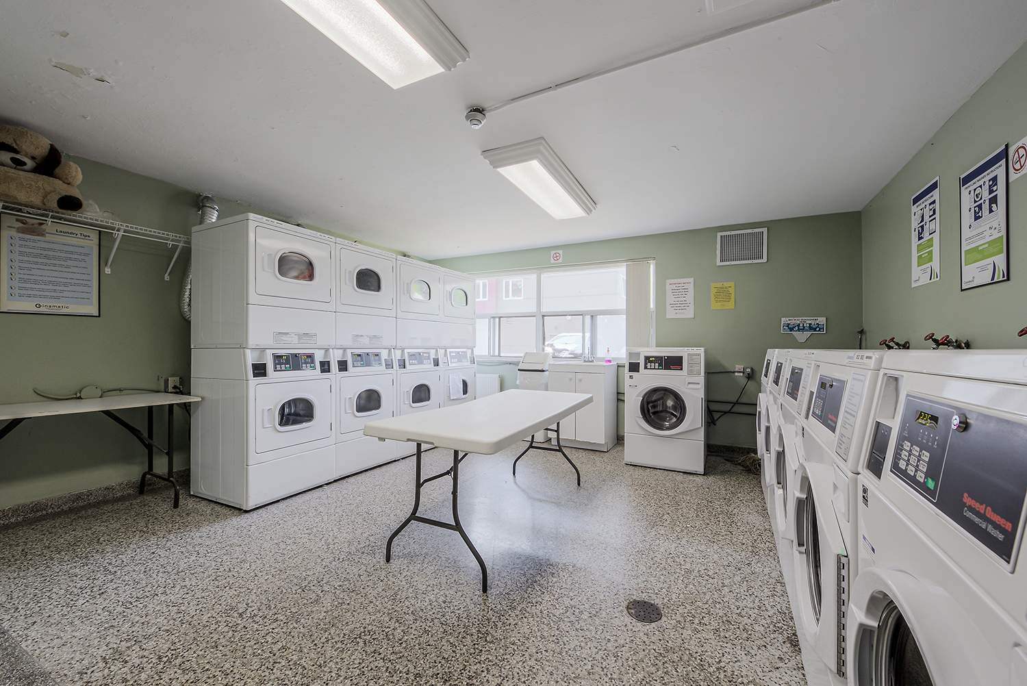 121, 131 Minerva Avenue, 3744 St. Clair Ave. E. - Photo 14