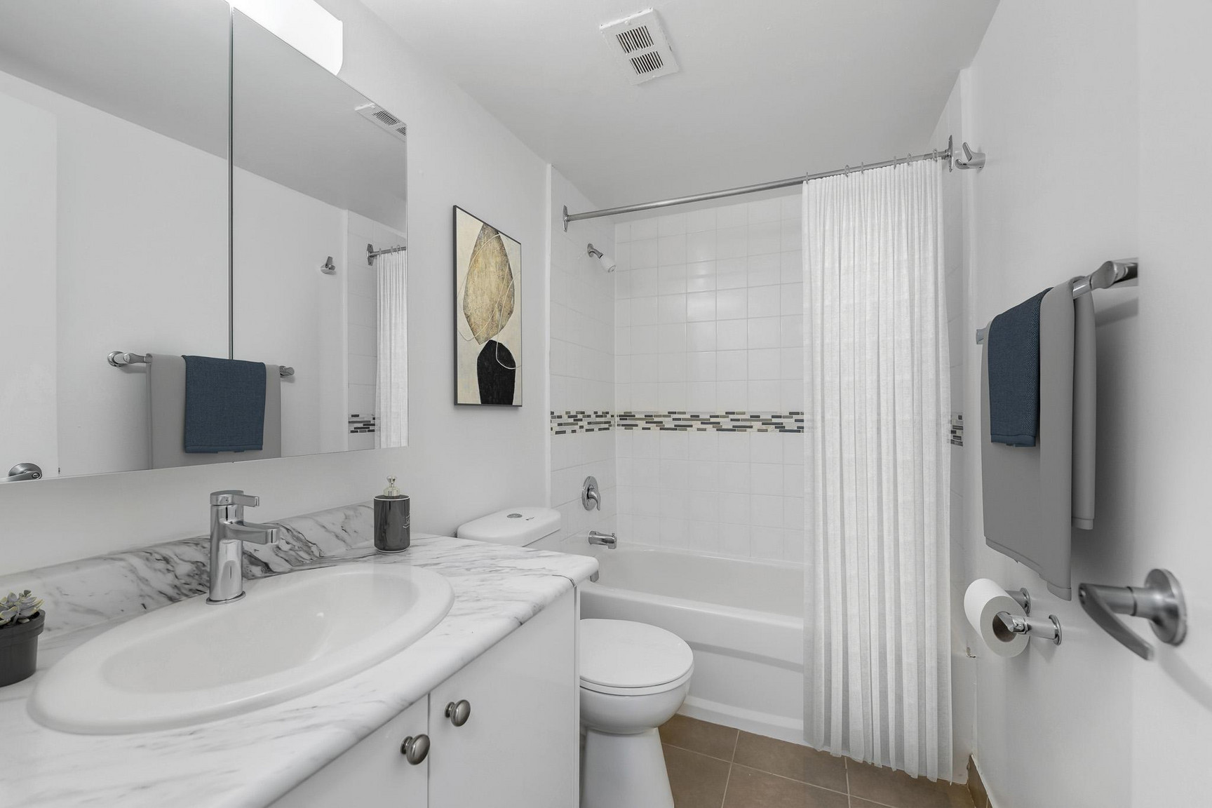 350 Lynnwood Drive and 1230 Whiteoaks Boulevard - Photo 8
