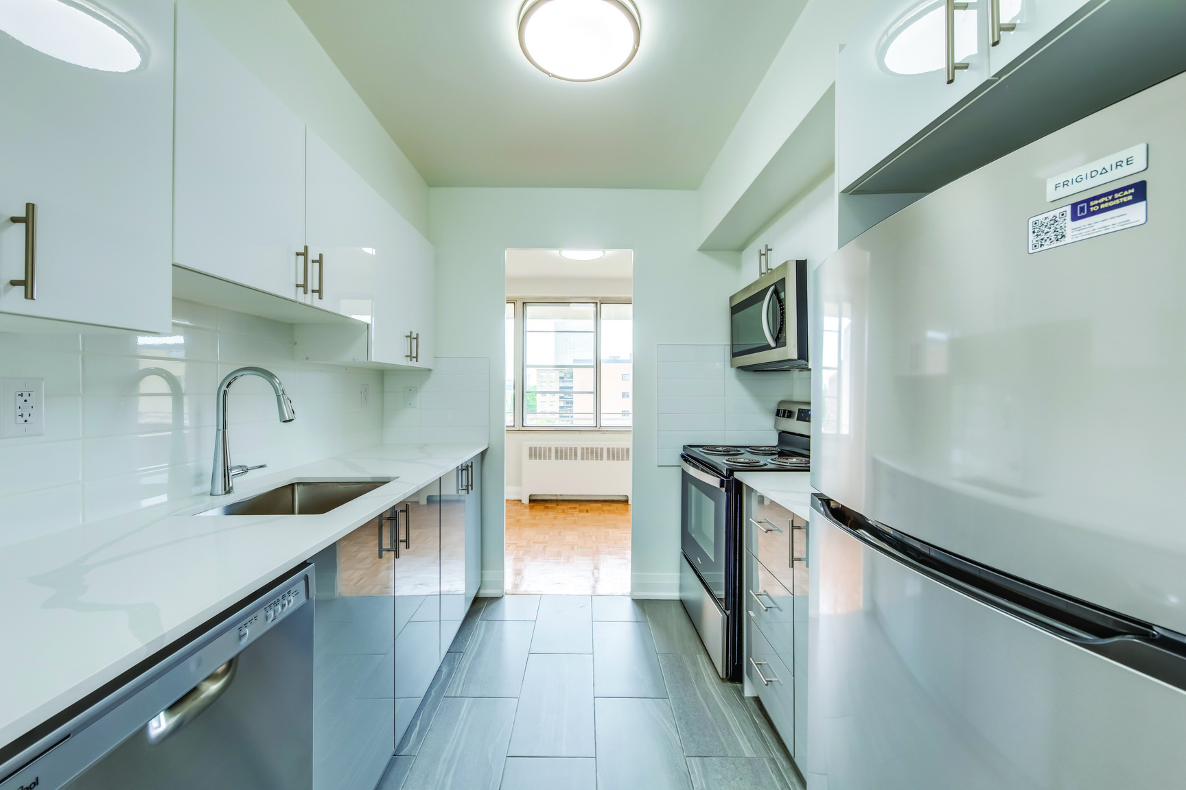 2&4 Milepost, 52, 54, 56, 58 Thorncliffe Park Drive - Photo 13