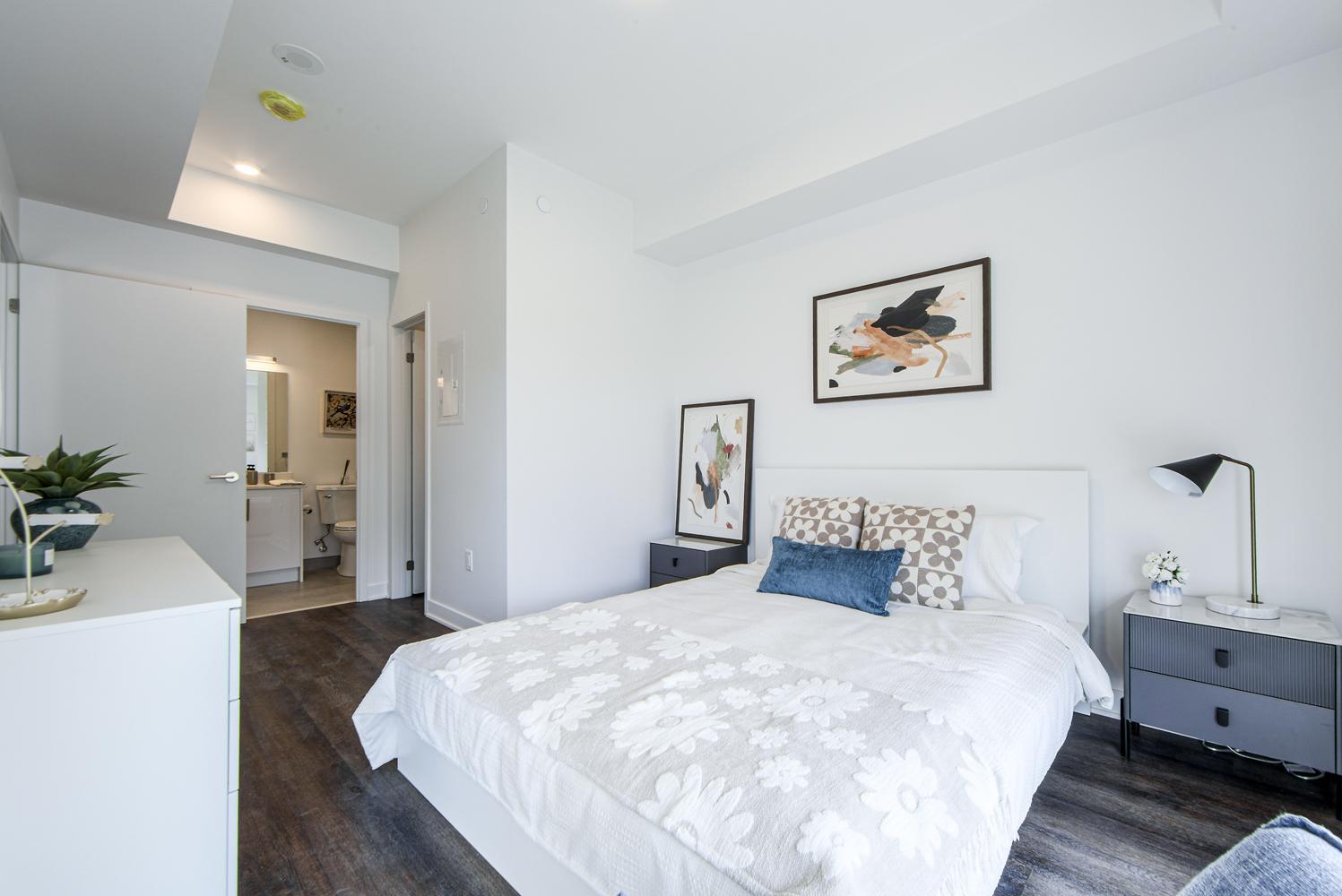 3030 Pharmacy Avenue - Everworth  - Photo 5