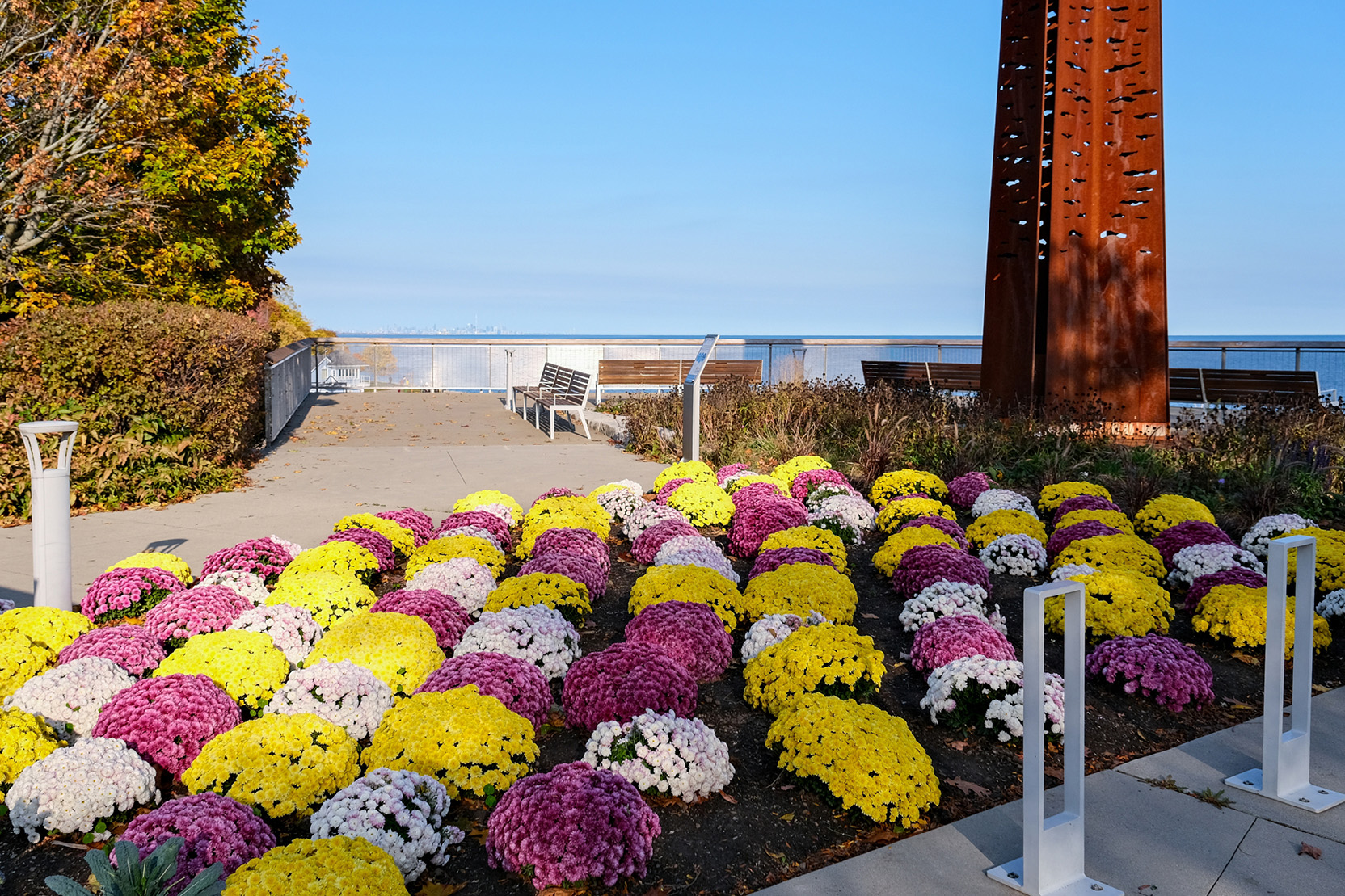 Lake shore park with flower gardens in Oakville.