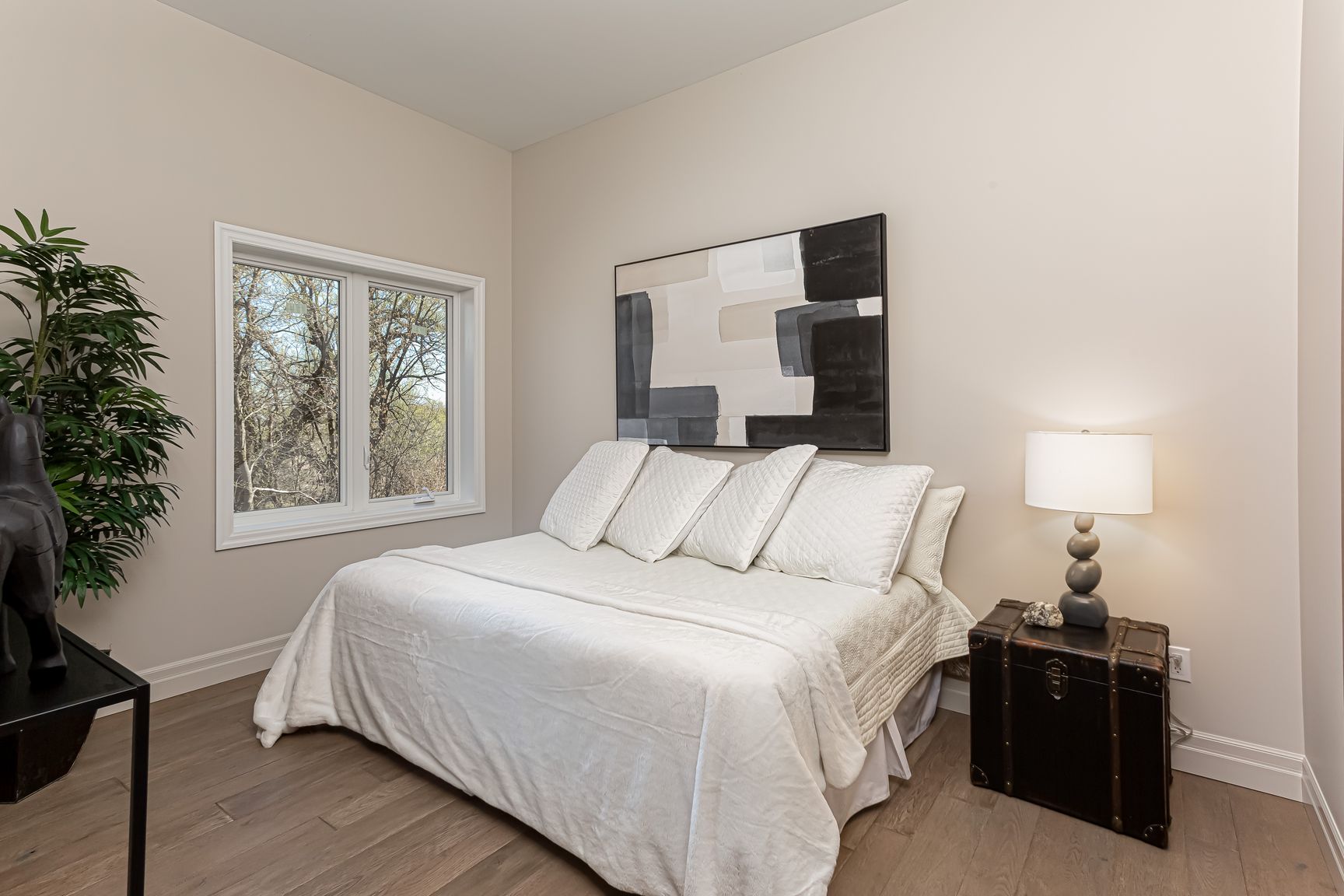 Creekside Suites - Photo 17
