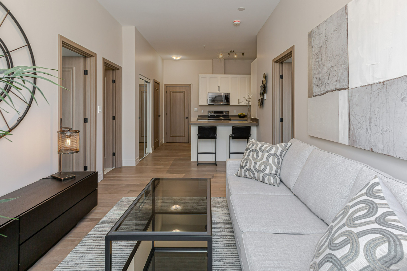 Creekside Suites - Photo 4