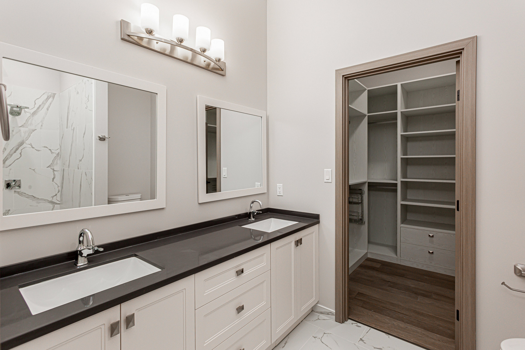 Creekside Suites - Photo 22